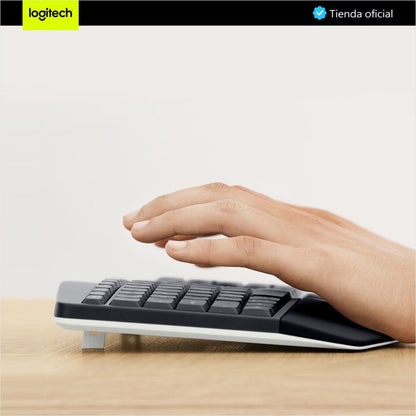 Combo Inalámbrico Logitech MK850 Performance + Pad Mouse Studio Series